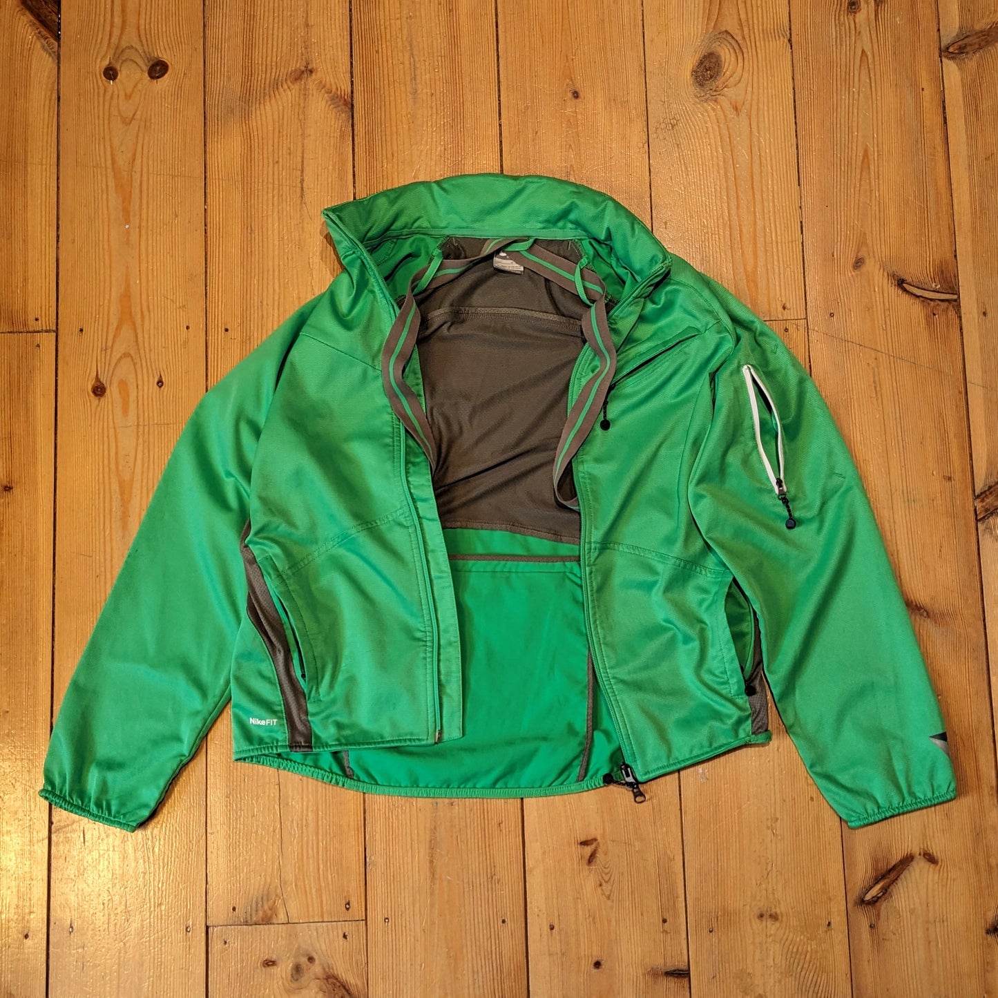 Nike / Shoulder Strap Jacket / L
