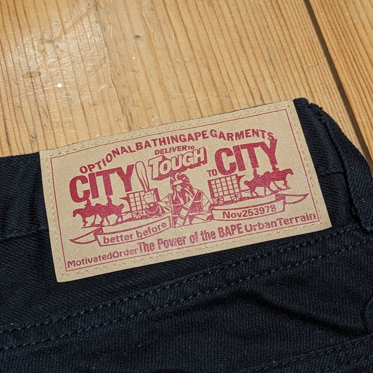 Bape / Multi-Logo Denim / W30