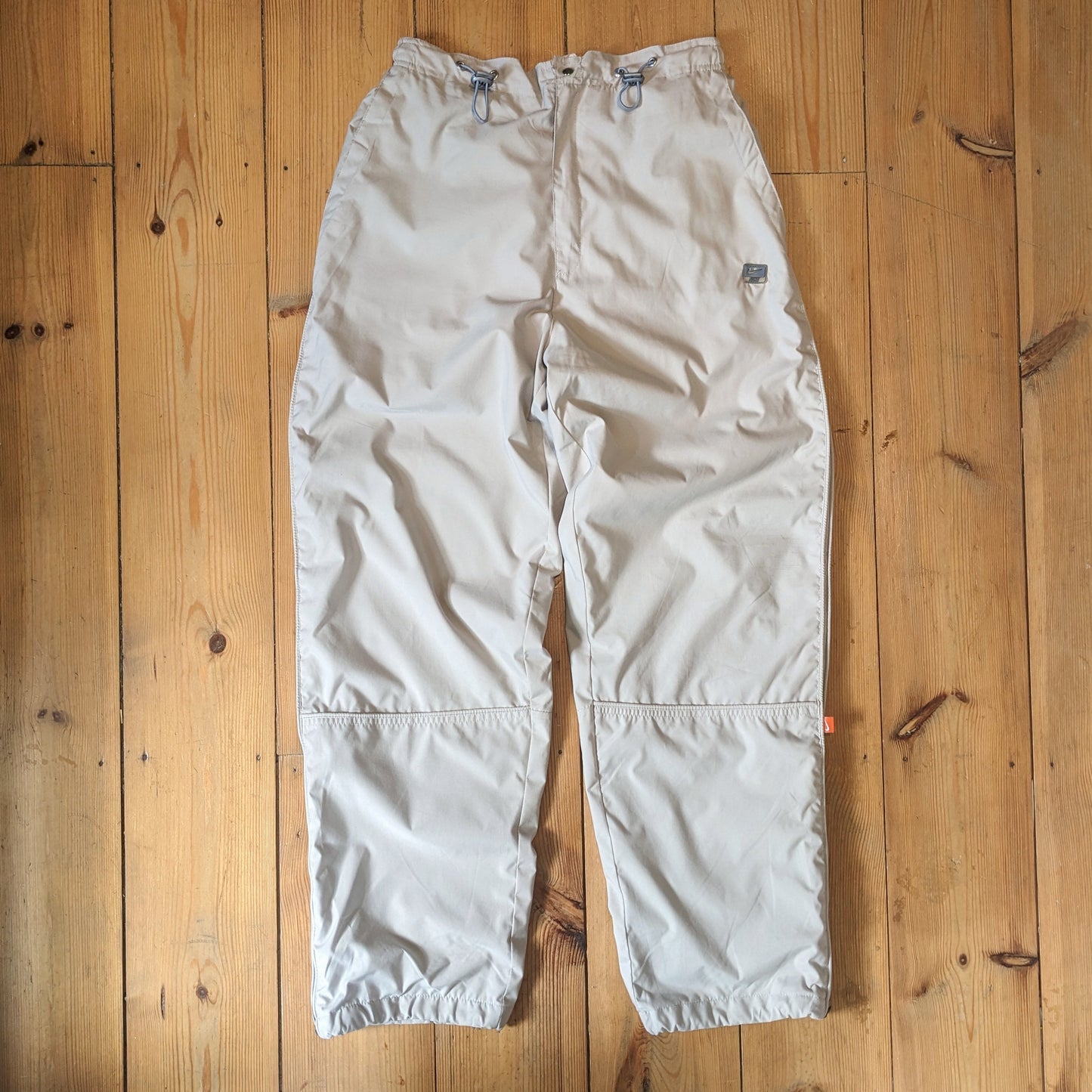 Nike / Adjustable Shell Trackies / XL