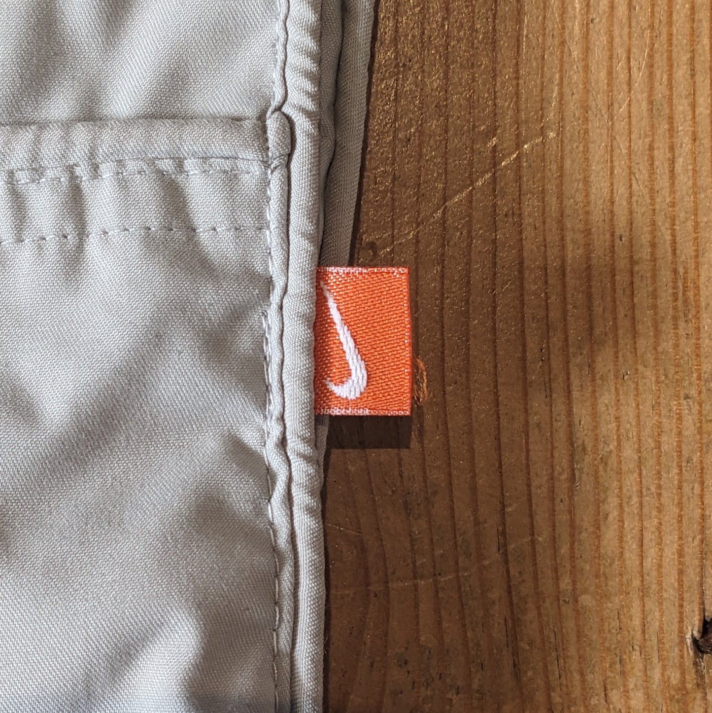 Nike / Adjustable Shell Trackies / XL