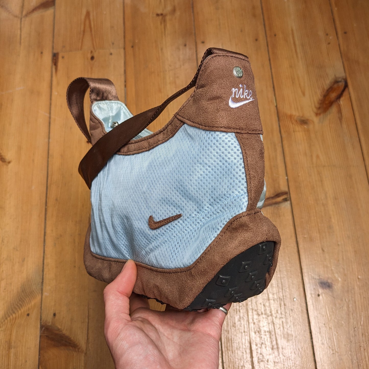 Nike / Waffle Handbag / Light Blue & Brown