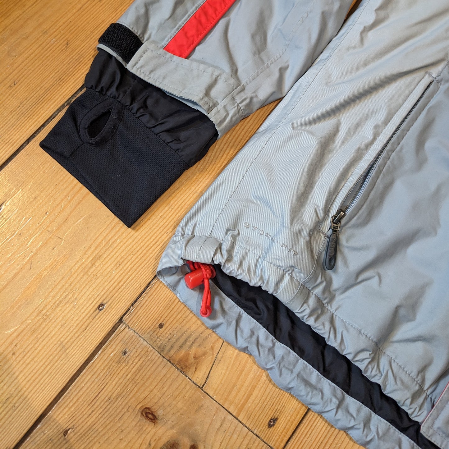 Nike ACG / Lungs Logo Ski Jacket / L