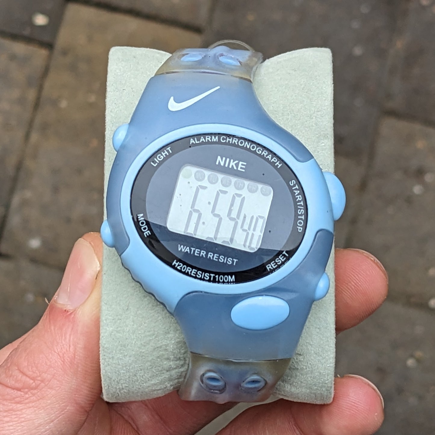 Nike / Vintage "Triax" / Pastel Blue